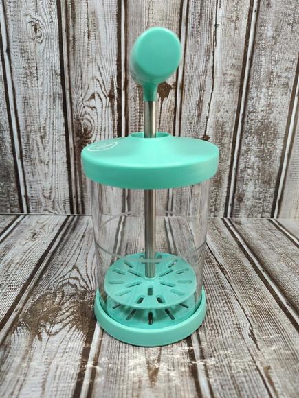 Pampered Chef Whipped Cream Maker Handheld DIY Whipping Cream Dispenser Non-Slip - Picture 4 of 10